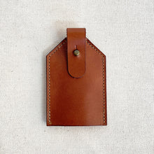 Load image into Gallery viewer, Leather Key Holder