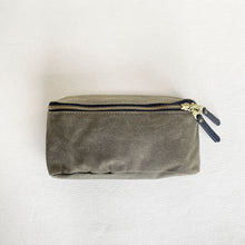 Load image into Gallery viewer, Waxed Canvas Zipper Pouch #119