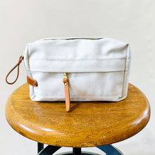 Load image into Gallery viewer, Canvas Dopp Kit