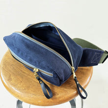 Load image into Gallery viewer, Waxed Canvas Hip Sack