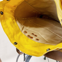 Load image into Gallery viewer, Canvas Snap Top Backpack