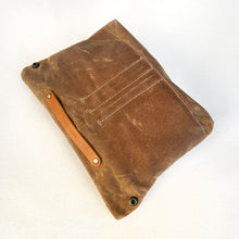 Load image into Gallery viewer, Waxed Canvas Zipper Pouch