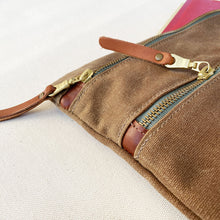 Load image into Gallery viewer, Waxed Canvas Zipper Pouch