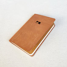 Load image into Gallery viewer, Simple Leather Notebook Cover