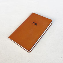 Load image into Gallery viewer, Simple Leather Notebook Cover