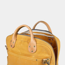 Load image into Gallery viewer, Waxed Canvas Travel Day Bag