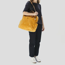 Load image into Gallery viewer, Waxed Canvas Travel Day Bag