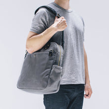 Load image into Gallery viewer, Waxed Canvas Travel Day Bag