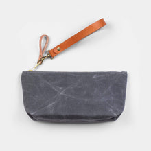 Load image into Gallery viewer, Medium Zip Bag w/ Leather Wristlet