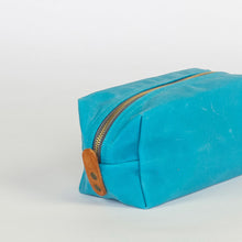 Load image into Gallery viewer, Waxed Canvas Dopp Kit