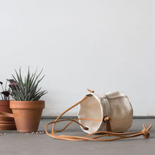 Load image into Gallery viewer, Hanging Planter