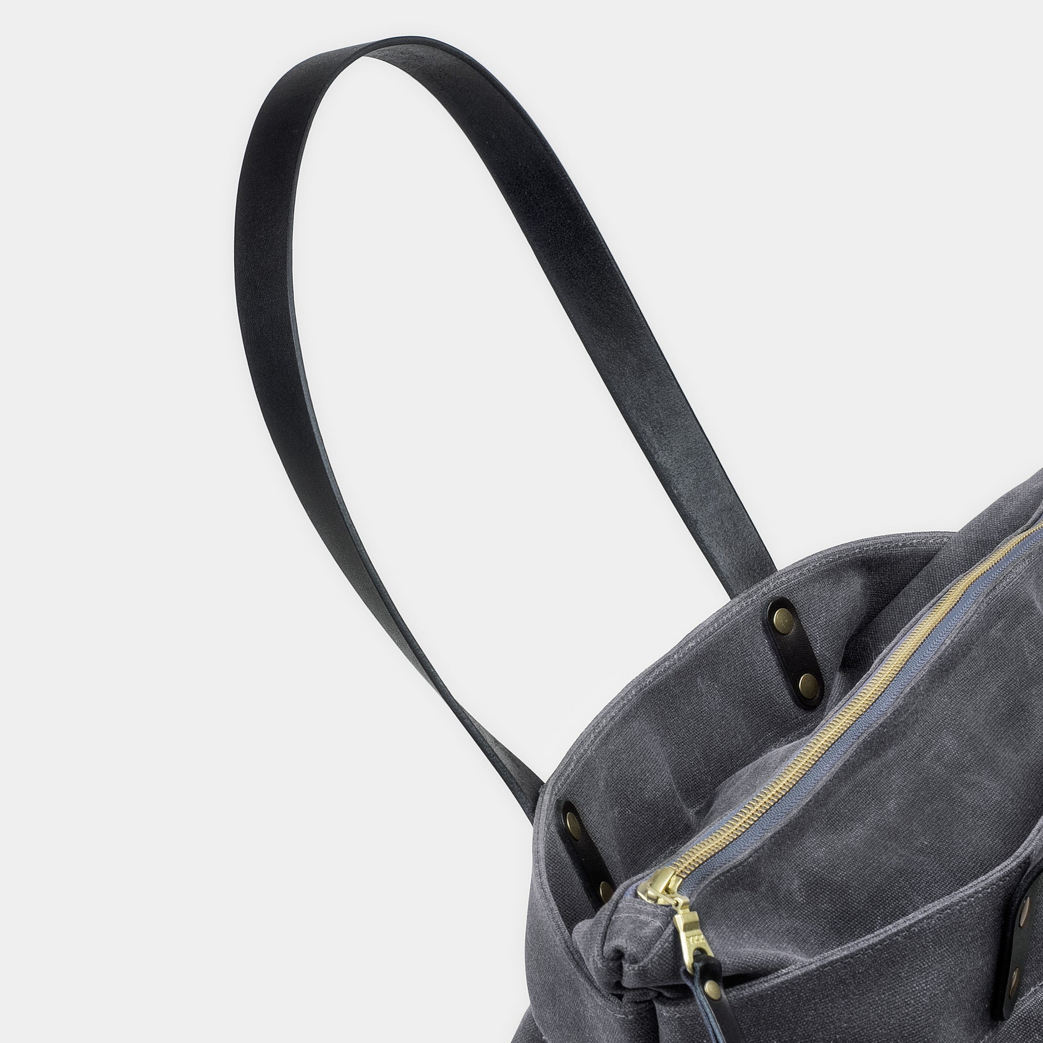 Waxed Canvas Zipper Tote Bag – Winter Session